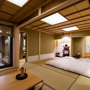 5* 旅館 石塀小路夢庵